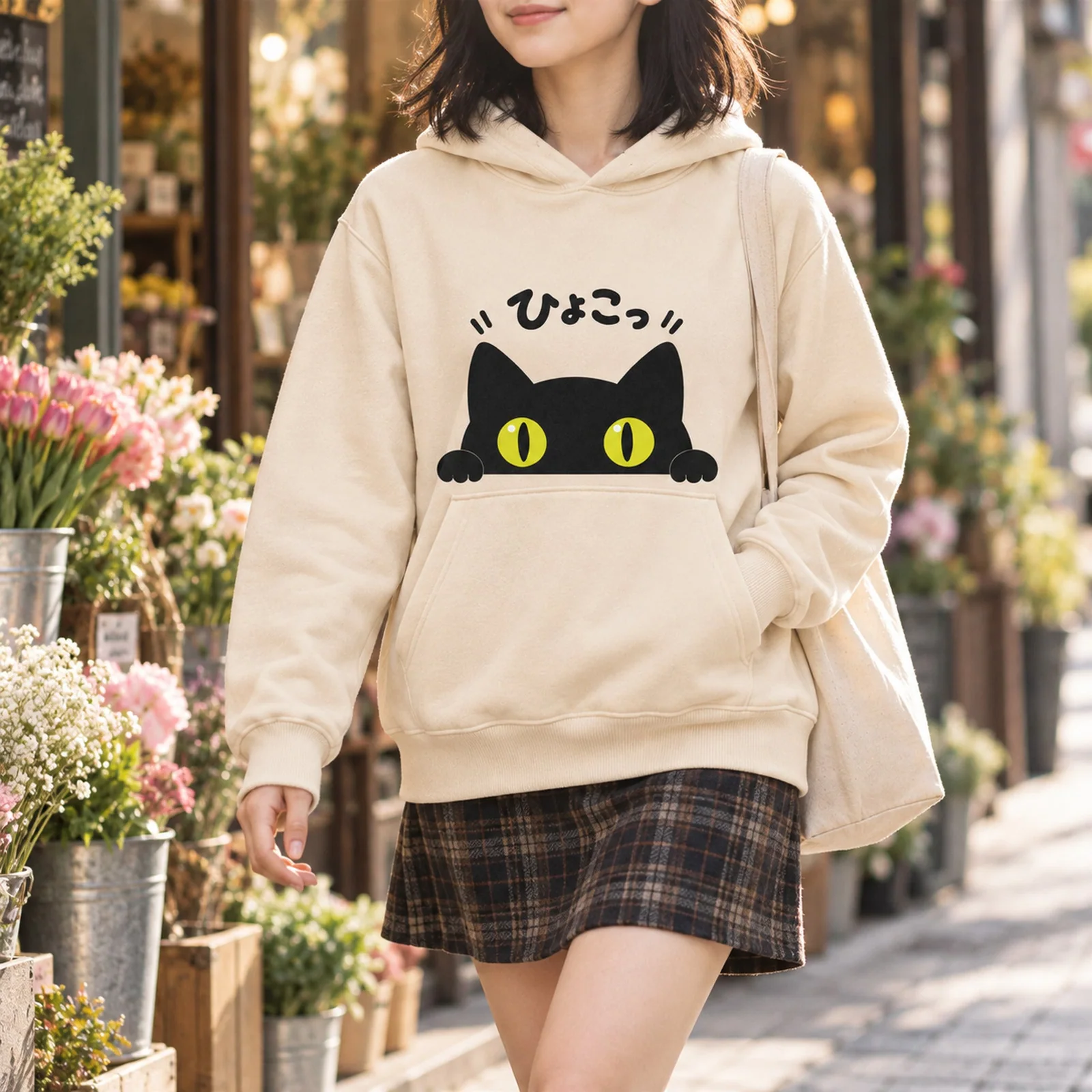 ひょこっ。黒猫パーカー ナチュラル ストリートスタイル 着用イメージ