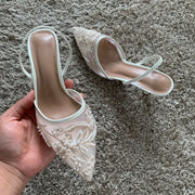 リセ メッシュスリングバックパンプスのディテール（画像6）